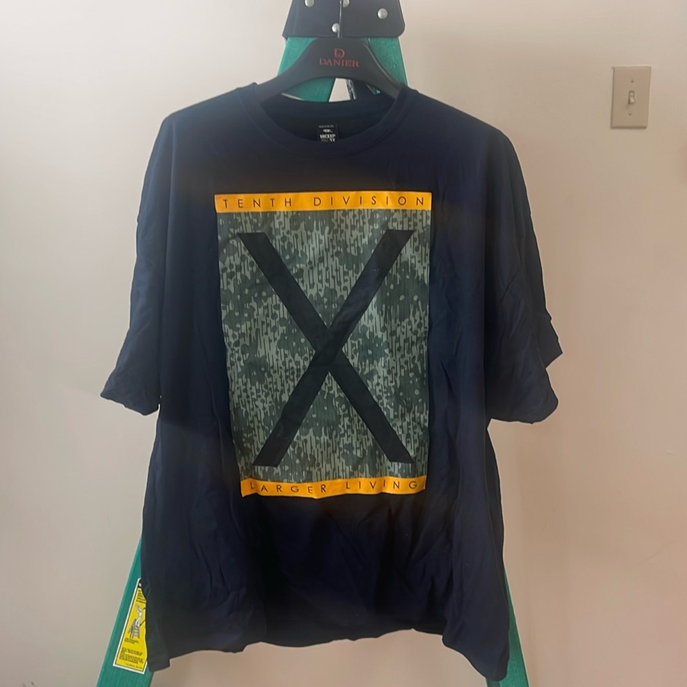 10. Deep T-shirt Men’s 3XL